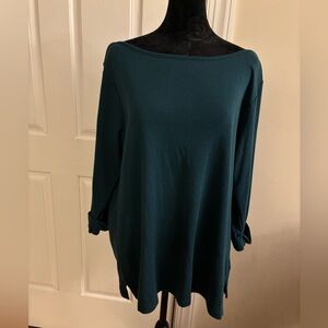Jones New York Green Boatneck Top with 3/4 Sleeve & Gold Button Detail 1X